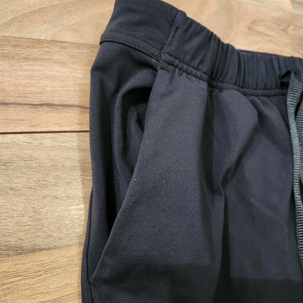 Lululemon Black Pants Slim-Fit Womens Size 4 Drawstring 4-Pocket